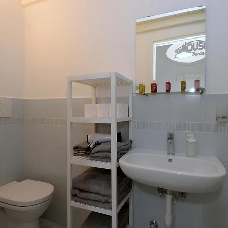 Sea House Apartment *